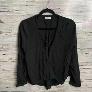 Silence & noise black long sleeve blouse size medium urban outfitters